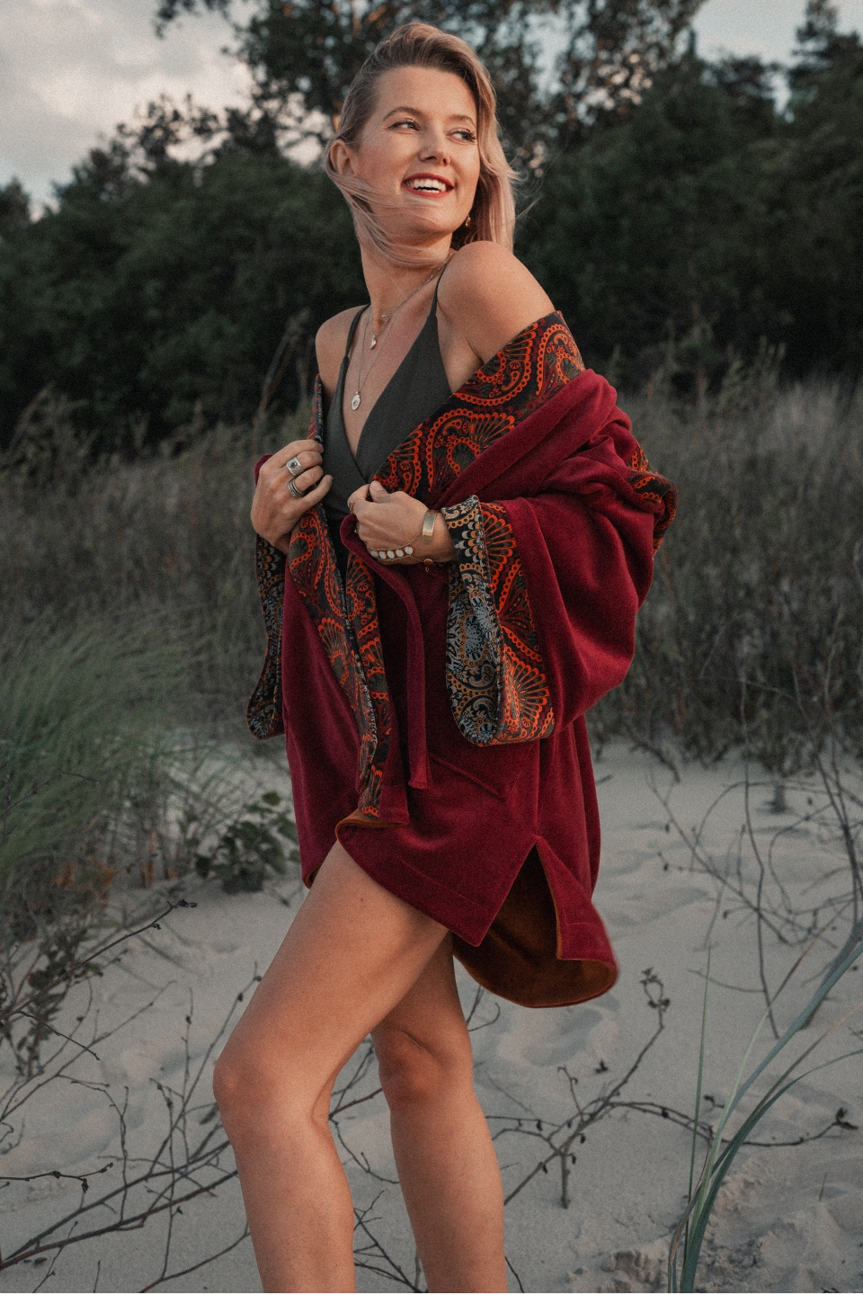 Dwustronna Kurtka Short Velvet Kimono Flames