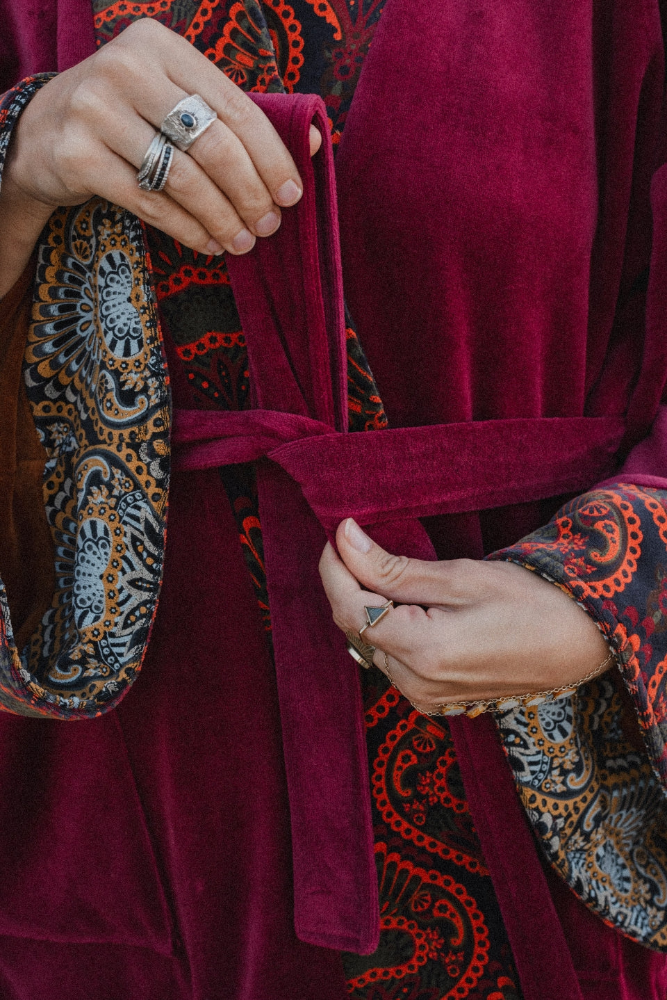 Dwustronna Kurtka Short Velvet Kimono Flames