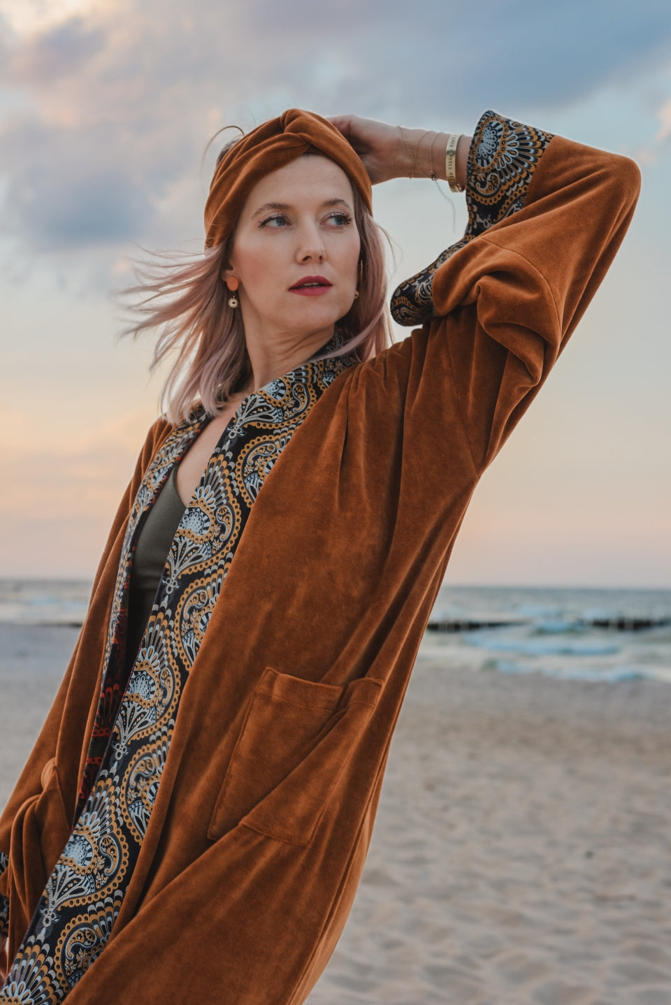 Dwustronny Płaszcz Long Velvet Kimono Flames
