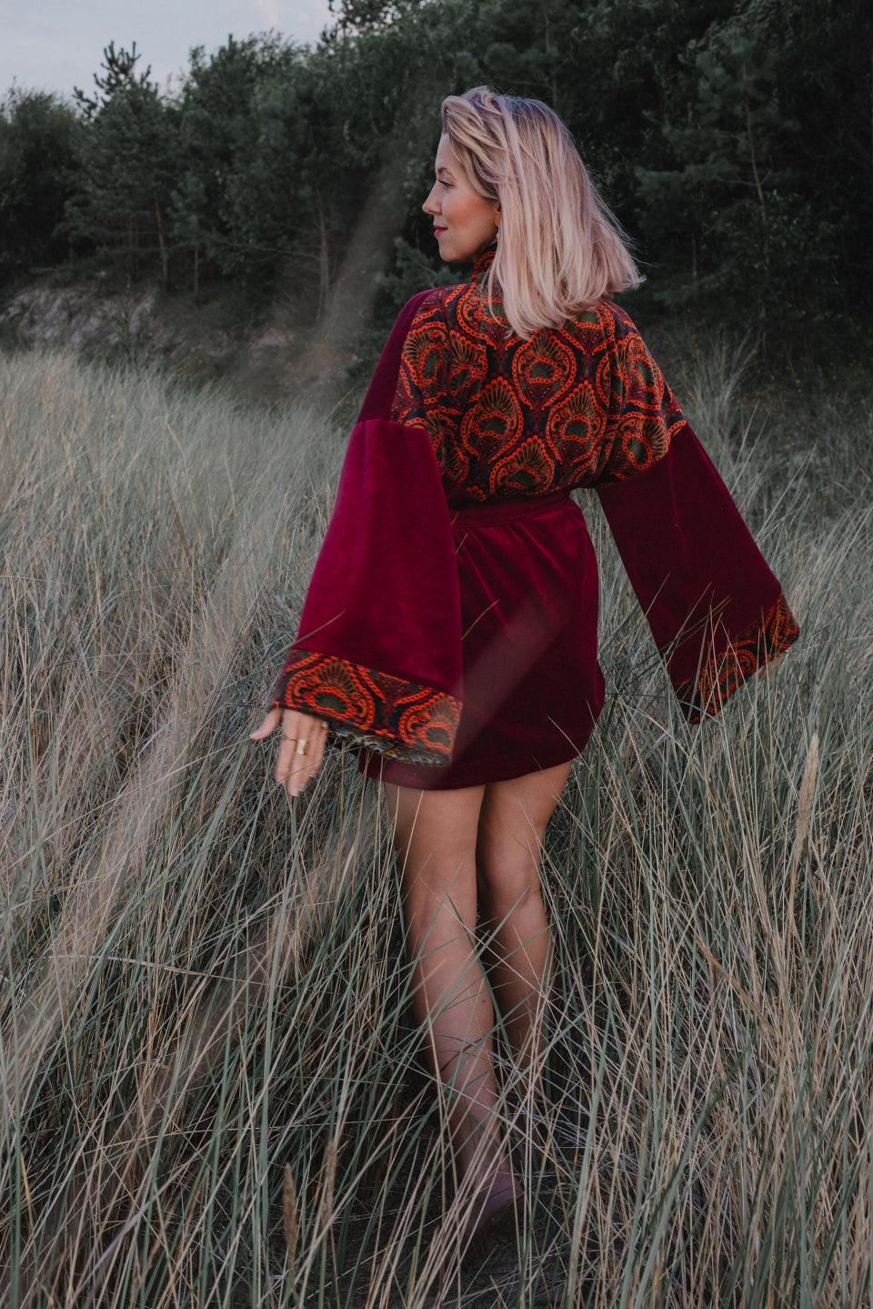 Dwustronna Kurtka Short Velvet Kimono Flames