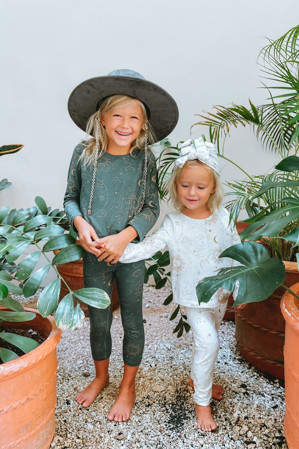 Legginsy Kids Embrace The Mystery Light