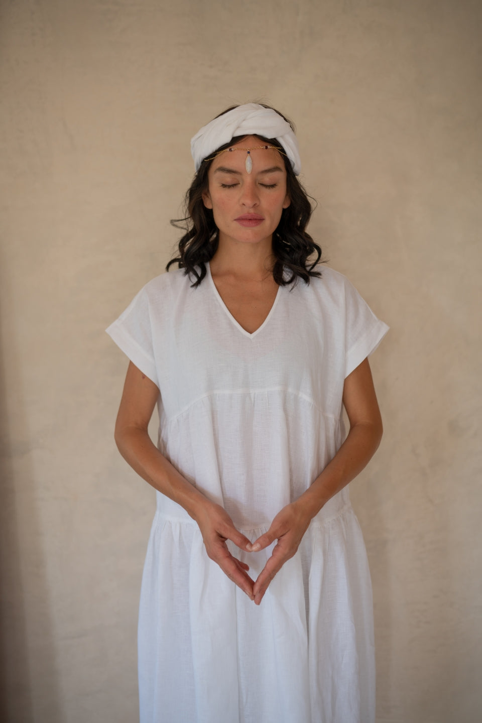 OD RĘKI Sukienka Viento